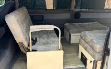 Toyota-Hiace-2.9l-diesel-1993-grey-7