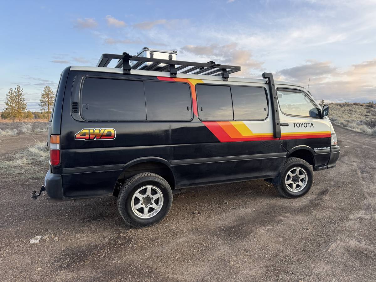 Toyota-Hiace-diesel-1995-19
