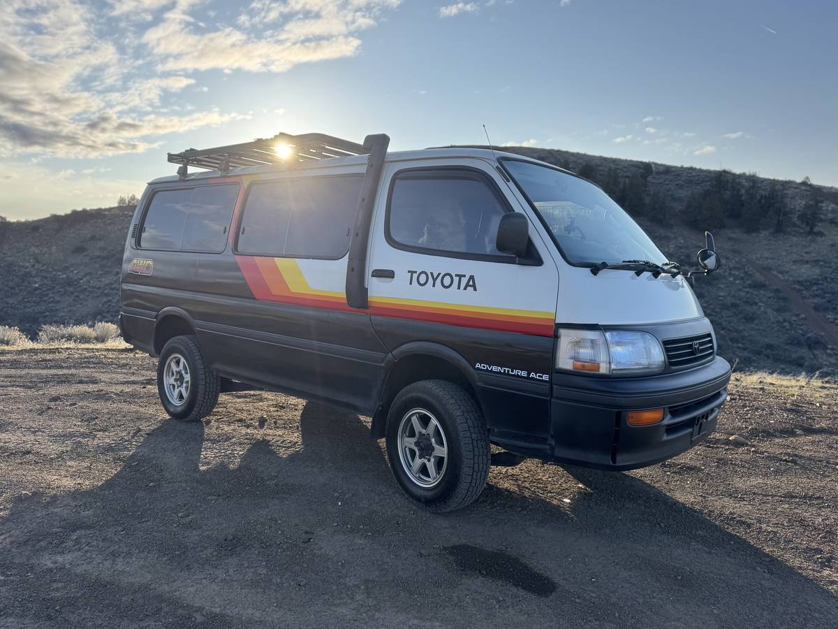 Toyota-Hiace-diesel-1995