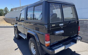 Toyota-Hzj73-diesel-1990-black-1