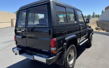 Toyota-Hzj73-diesel-1990-black-2