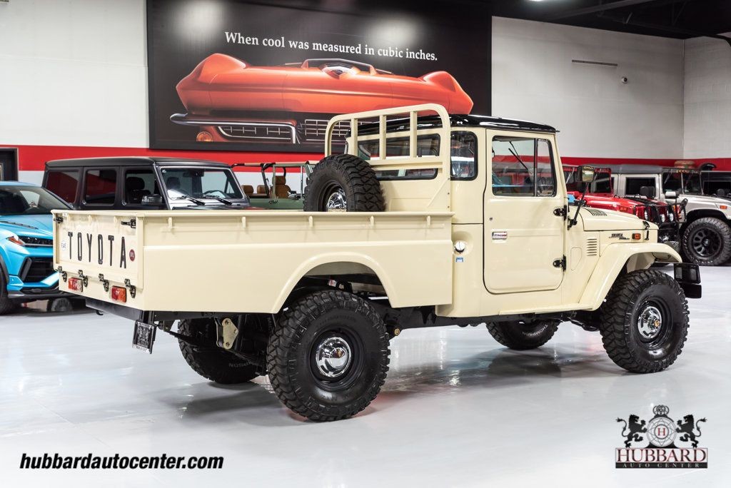 Toyota-Land-Cruiser-1974-Pickup-Truck-7