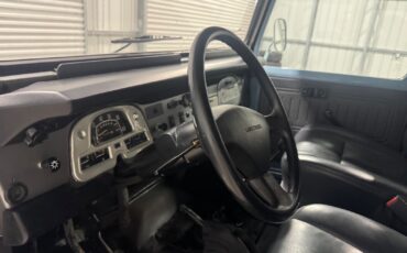 Toyota-Land-Cruiser-1980-SUV-12