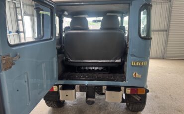 Toyota-Land-Cruiser-1980-SUV-7