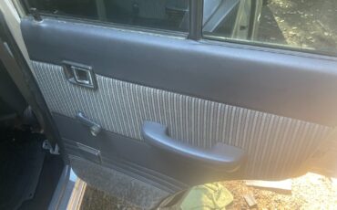 Toyota-Land-Cruiser-1985-SUV-13