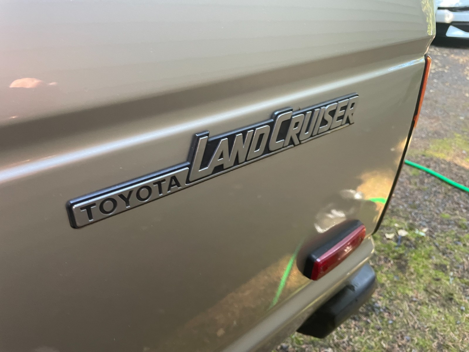 Toyota-Land-Cruiser-1985-SUV-22
