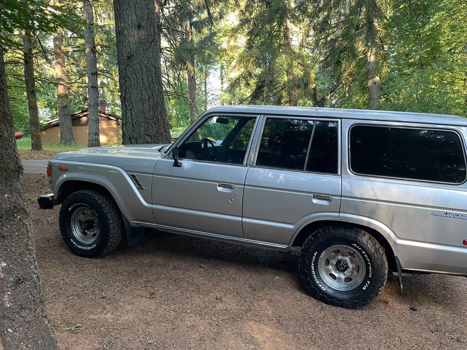 Toyota-Land-Cruiser-1985-SUV-26