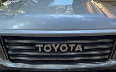 Toyota-Land-Cruiser-1985-SUV-33