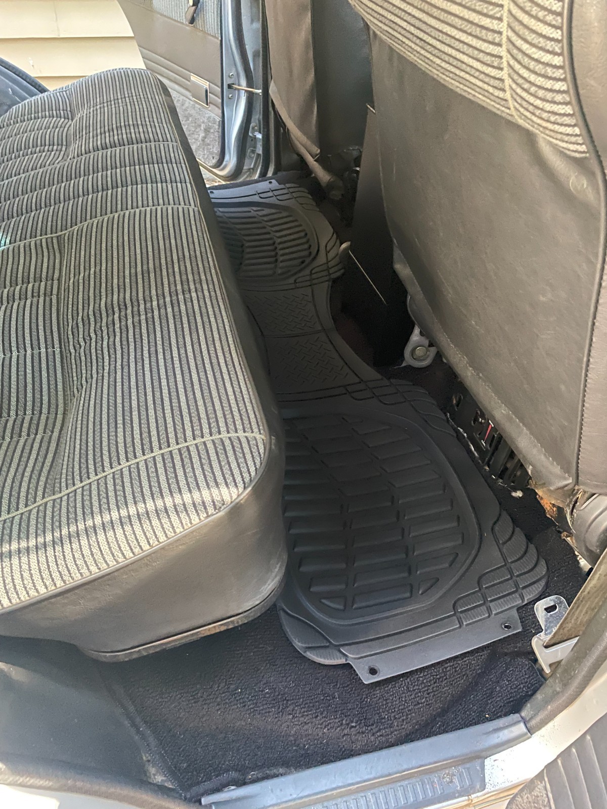 Toyota-Land-Cruiser-1985-SUV-6