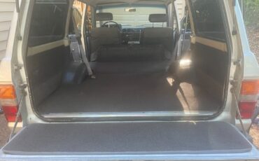 Toyota-Land-Cruiser-1985-SUV-9