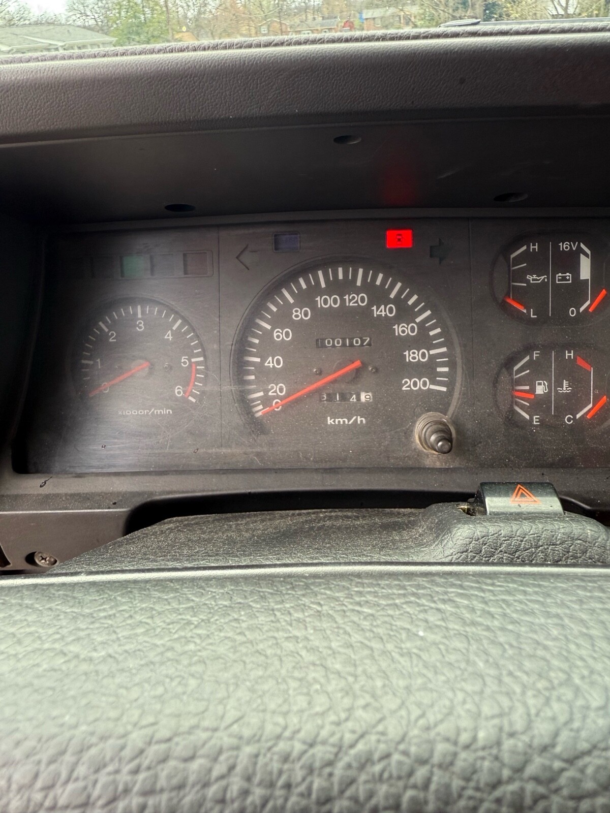 Toyota-Land-Cruiser-1995-Coupe-10