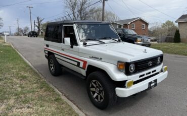 Toyota-Land-Cruiser-1995-Coupe-3