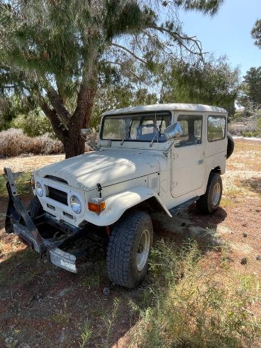Toyota-Land-cruiser-1976-20