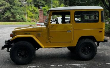 Toyota-Land-cruiser-1976-Mustard-Yellow-10