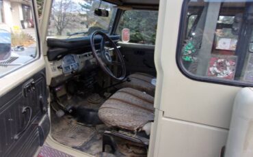 Toyota-Land-cruiser-1977-2