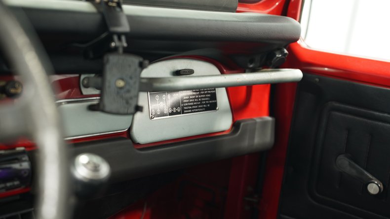 Toyota-Land-cruiser-1977-Red-Black-ampamp-Red-1
