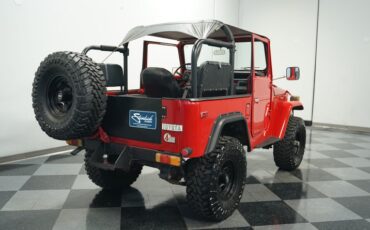 Toyota-Land-cruiser-1977-Red-Black-ampamp-Red-15