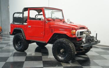 Toyota-Land-cruiser-1977-Red-Black-ampamp-Red-18