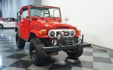 Toyota-Land-cruiser-1977-Red-Black-ampamp-Red-19