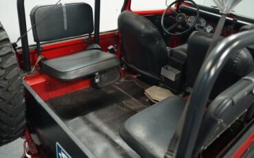 Toyota-Land-cruiser-1977-Red-Black-ampamp-Red-3