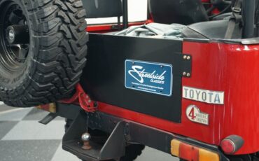 Toyota-Land-cruiser-1977-Red-Black-ampamp-Red-31
