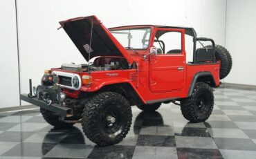 Toyota-Land-cruiser-1977-Red-Black-ampamp-Red-34