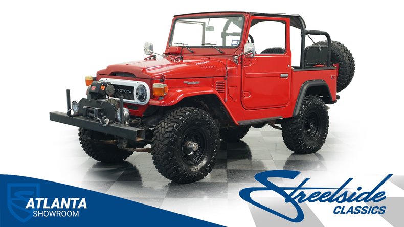 Toyota-Land-cruiser-1977-Red-Black-ampamp-Red-4