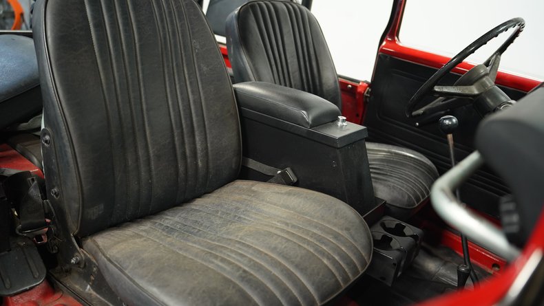 Toyota-Land-cruiser-1977-Red-Black-ampamp-Red-40
