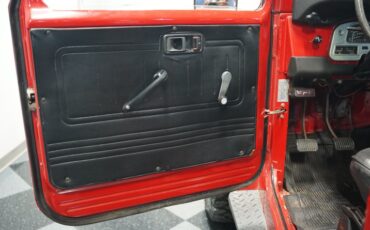 Toyota-Land-cruiser-1977-Red-Black-ampamp-Red-44