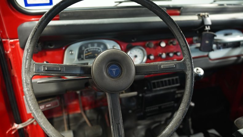 Toyota-Land-cruiser-1977-Red-Black-ampamp-Red-46