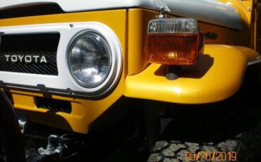 Toyota-Land-cruiser-1978-3