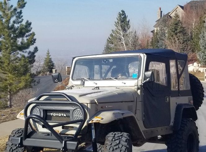 Toyota-Land-cruiser-1978-4