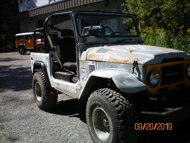 Toyota-Land-cruiser-1978-8