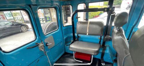 Toyota-Land-cruiser-1978-Blue-11