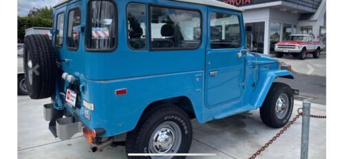 Toyota-Land-cruiser-1978-Blue-15