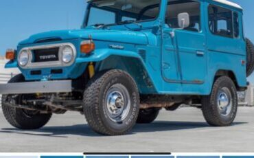 Toyota-Land-cruiser-1978-Blue-2
