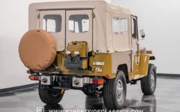 Toyota-Land-cruiser-1978-Olive-Mandarin-Orange-22