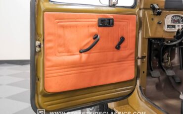 Toyota-Land-cruiser-1978-Olive-Mandarin-Orange-34