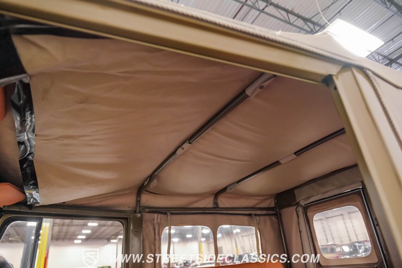 Toyota-Land-cruiser-1978-Olive-Mandarin-Orange-43