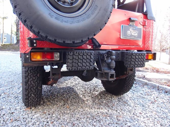 Toyota-Land-cruiser-1978-Red-Black-11