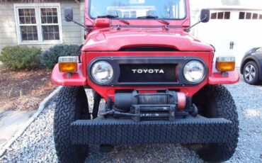 Toyota-Land-cruiser-1978-Red-Black-13