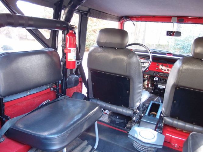 Toyota-Land-cruiser-1978-Red-Black-6