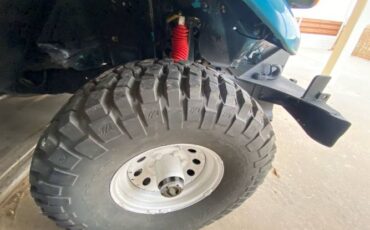 Toyota-Land-cruiser-1979-Blue-11