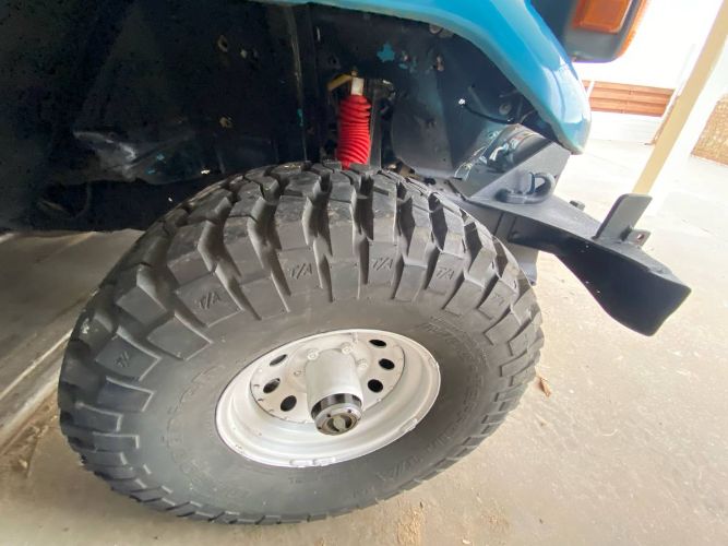 Toyota-Land-cruiser-1979-Blue-11