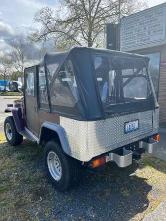 Toyota-Land-cruiser-1979-Maroon-Black-5