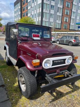 Toyota-Land-cruiser-1979-Maroon-Black-6