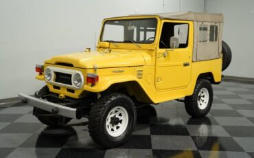 Toyota-Land-cruiser-1979-Mustard-Yellow-Black-14