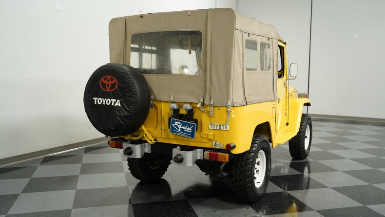 Toyota-Land-cruiser-1979-Mustard-Yellow-Black-20