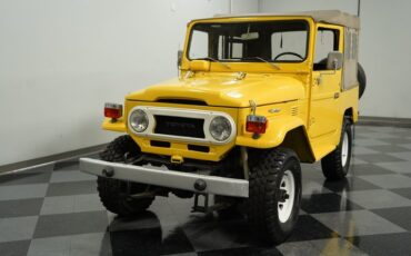 Toyota-Land-cruiser-1979-Mustard-Yellow-Black-26