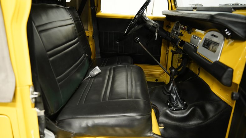 Toyota-Land-cruiser-1979-Mustard-Yellow-Black-49